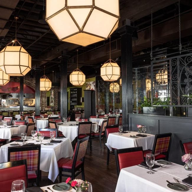 WEBSITE SNOB Slightly North of Broad Dining Room Picture 2026 Charleston Cocktail Week